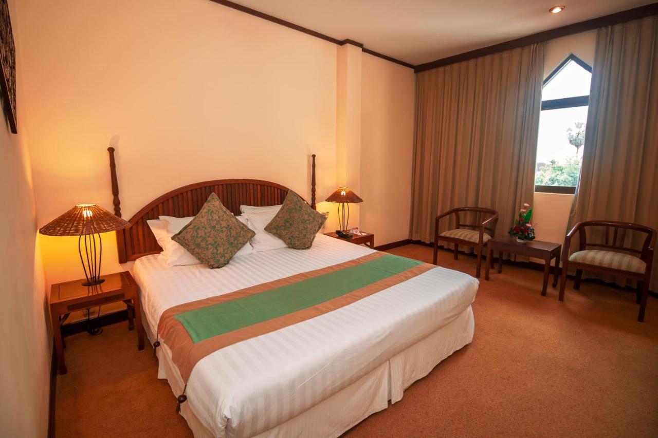 Laotel Vientiane Exterior photo
