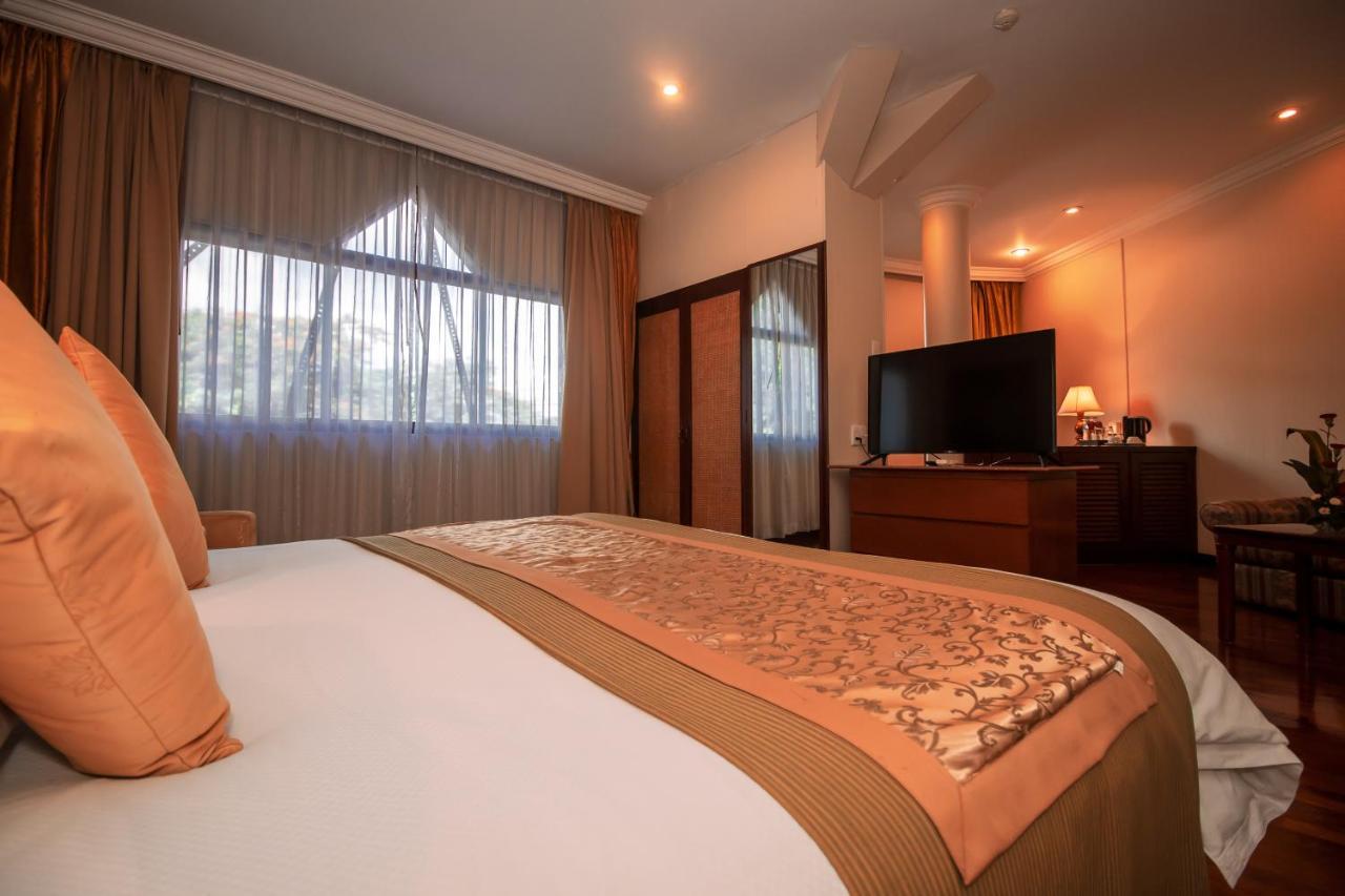 Laotel Vientiane Exterior photo